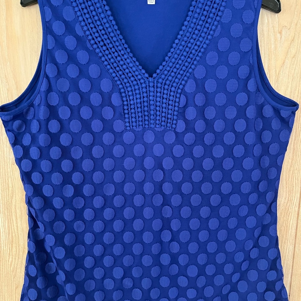 Eve & Maddie Women’s Sleeveless V-Neck Polka Dot Top - Royal Blue - Picture 2 of 12